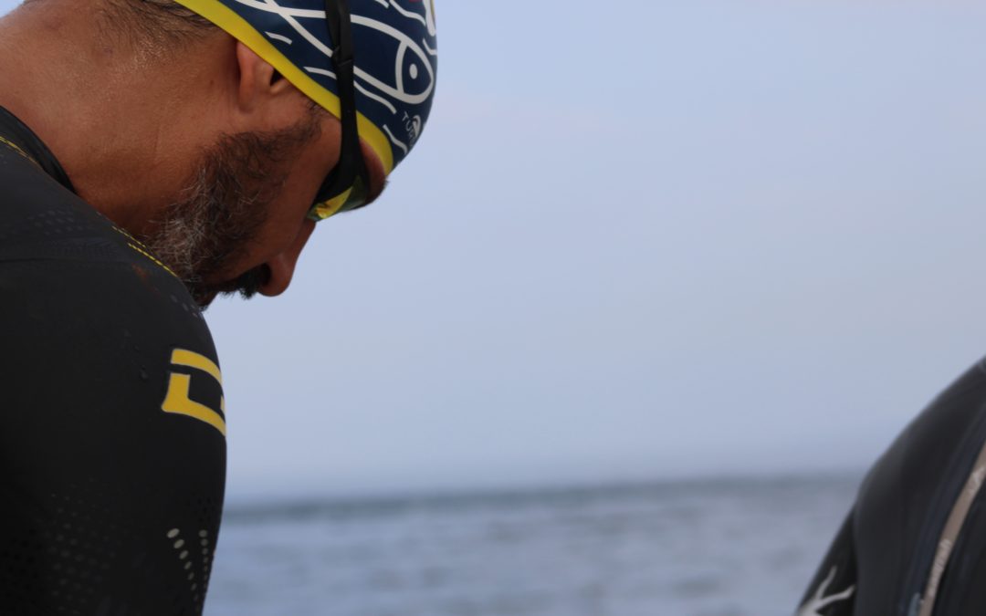 SWIM CROSS THE STRAIT OF GIBRALTAR WITH NEOPRENE? OR WITHOUT NEOPRENE?